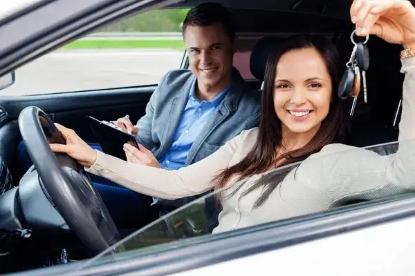 How to Find the Best Driving Lessons in Bolton